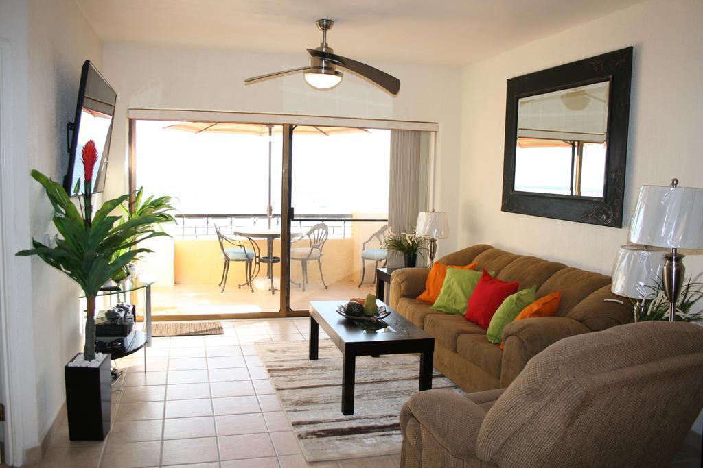 Apartment Beautiful Beachfront Condo *