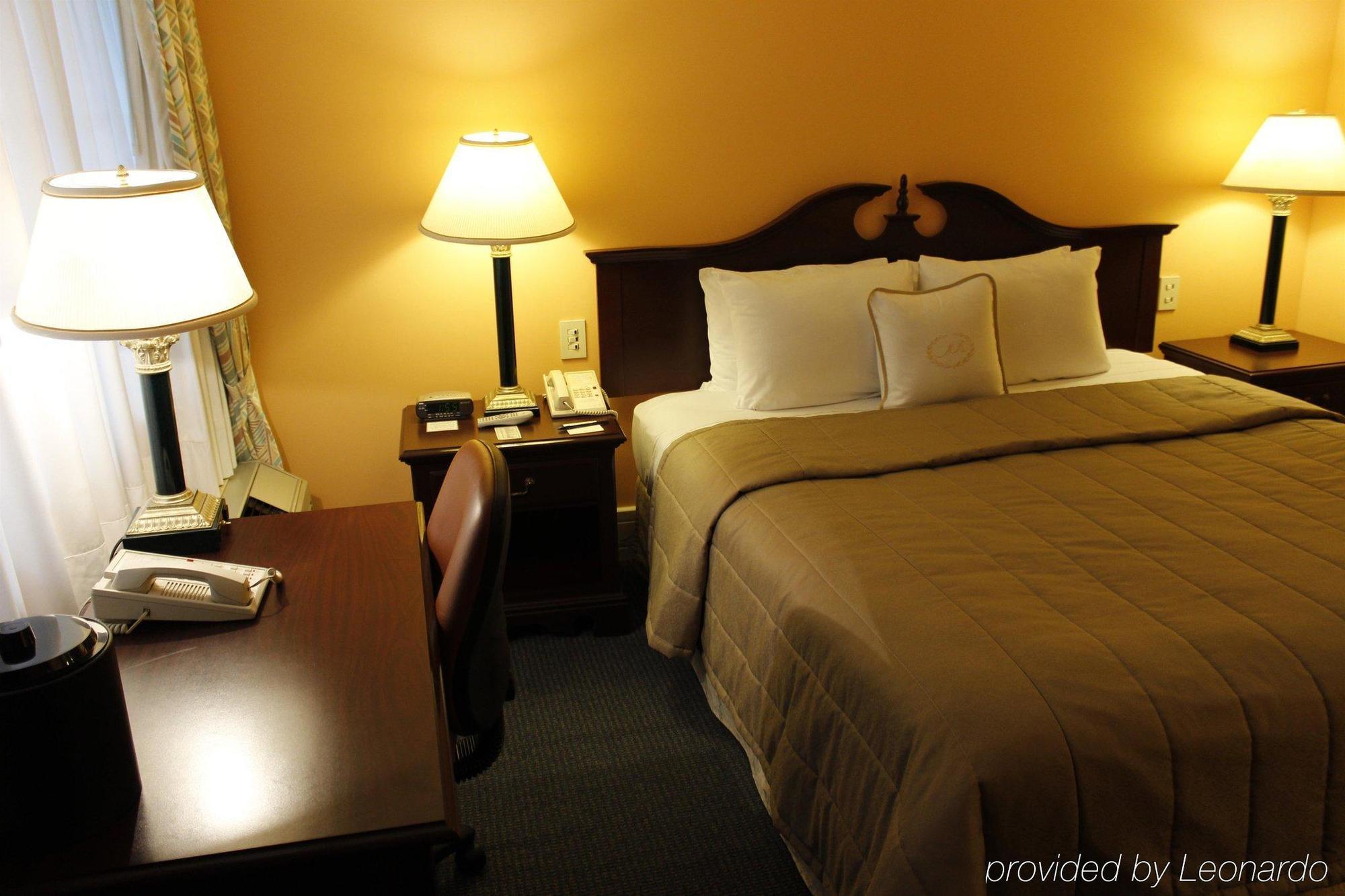 Hotel Krystal Satelite Maria Barbara 5*