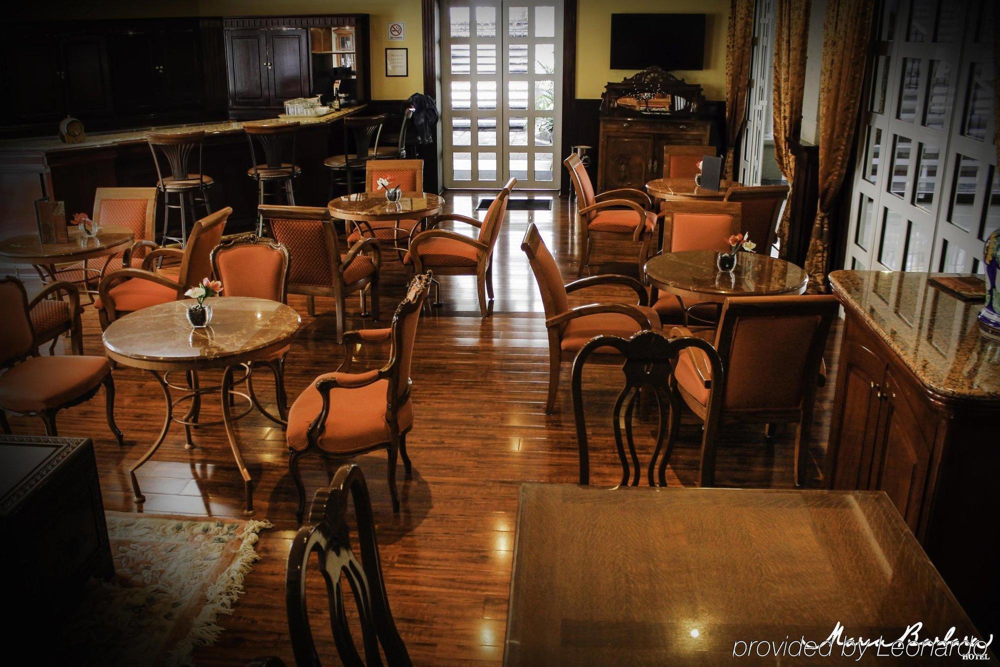 Hotel Krystal Satelite Maria Barbara Tlalnepantla (Morelos)