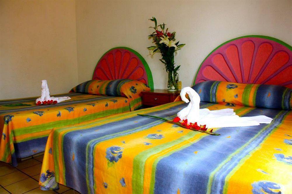Am Amakal & Park Hotel Santa Cruz Huatulco