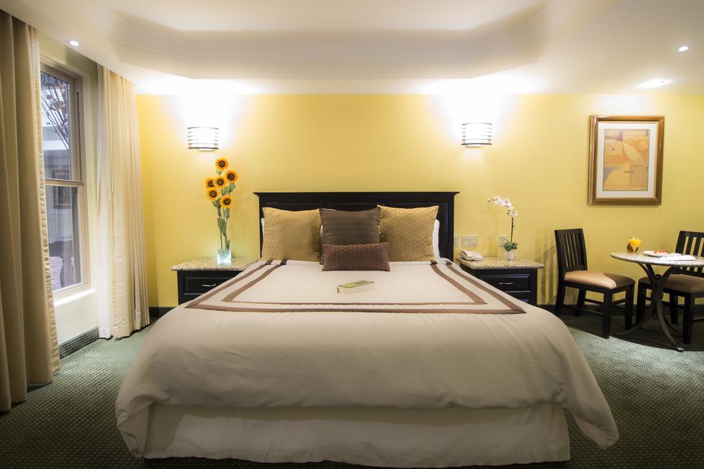Hotel Ticuan Tijuana