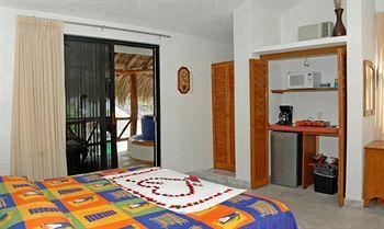 Mercedes Hotel 3*