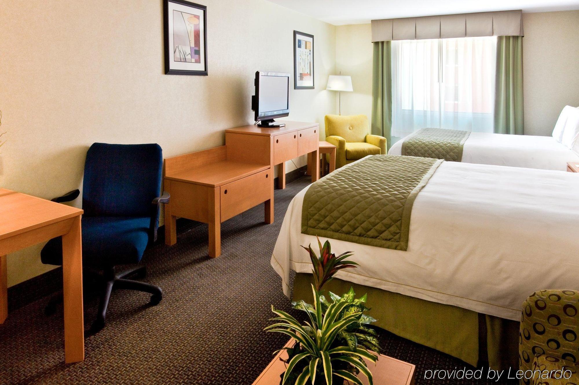 Express & Aeropuerto By Ihg Monterrey