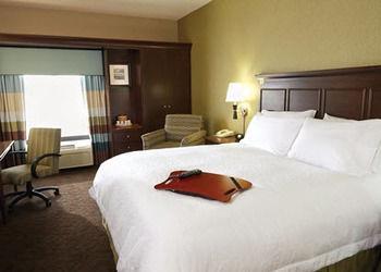 Hampton & By Hilton Aeropuerto Aguascalientes