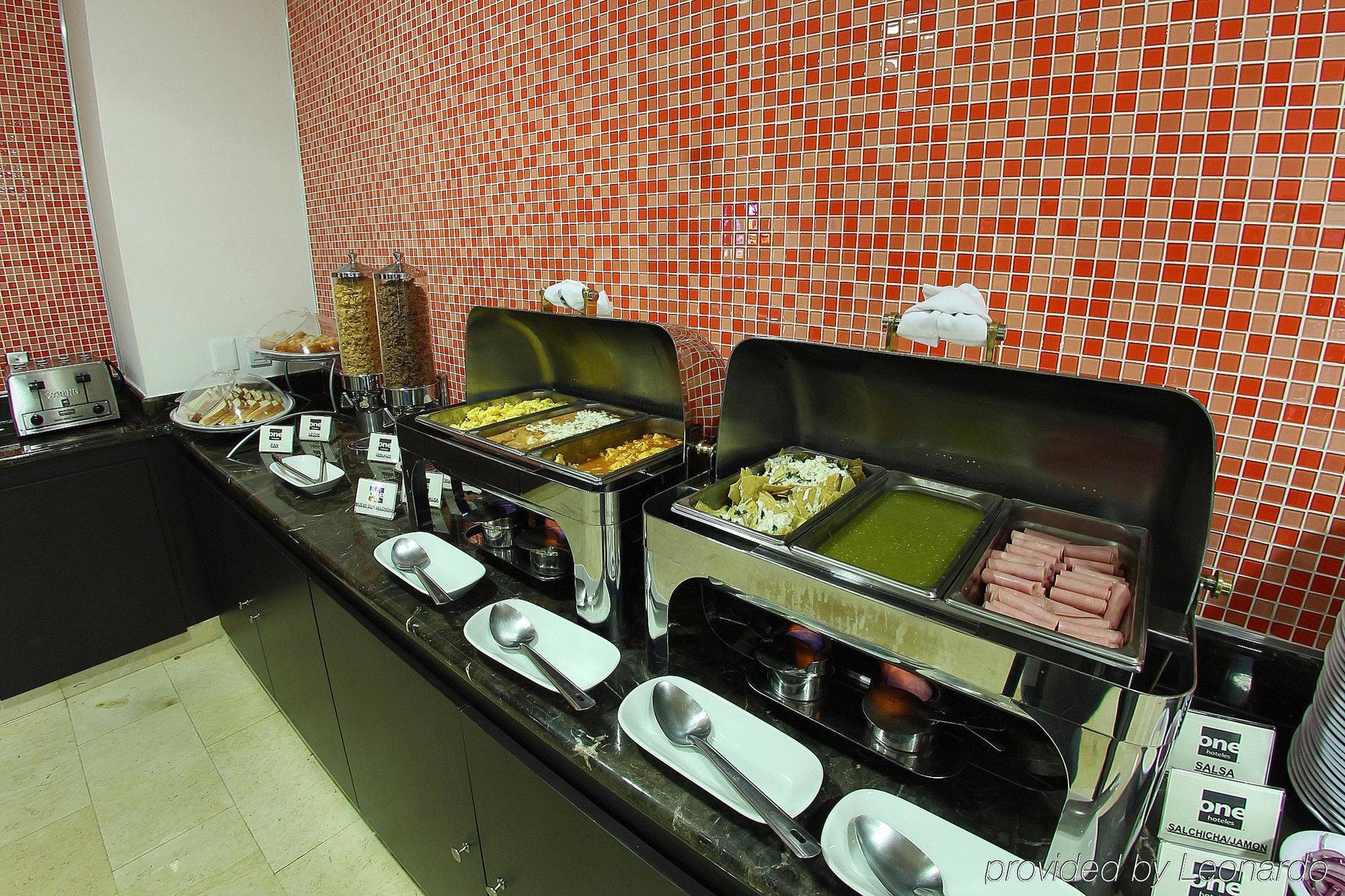 One Forum Hotel 3*