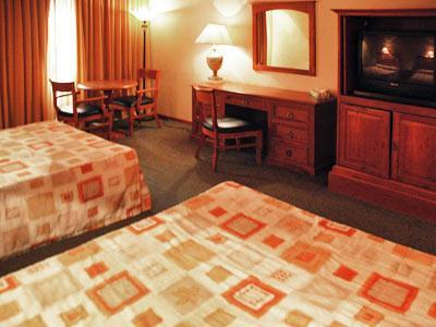 El Paraiso Hotel