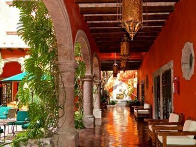 Casa Luna Boutique