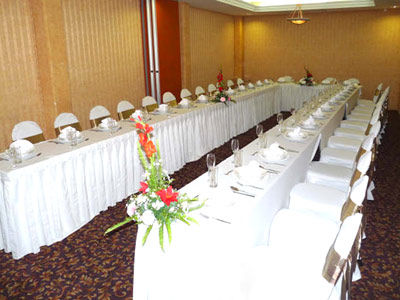 Ruiz Milan Hotel 3*