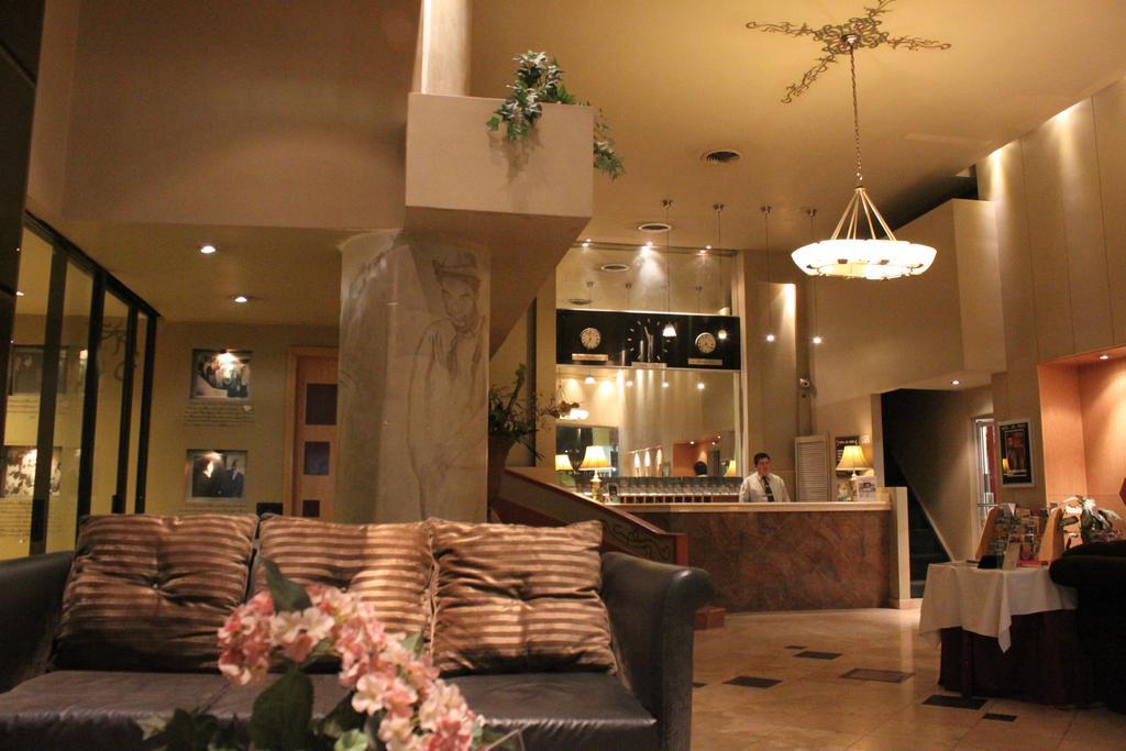 Del Norte Hotel