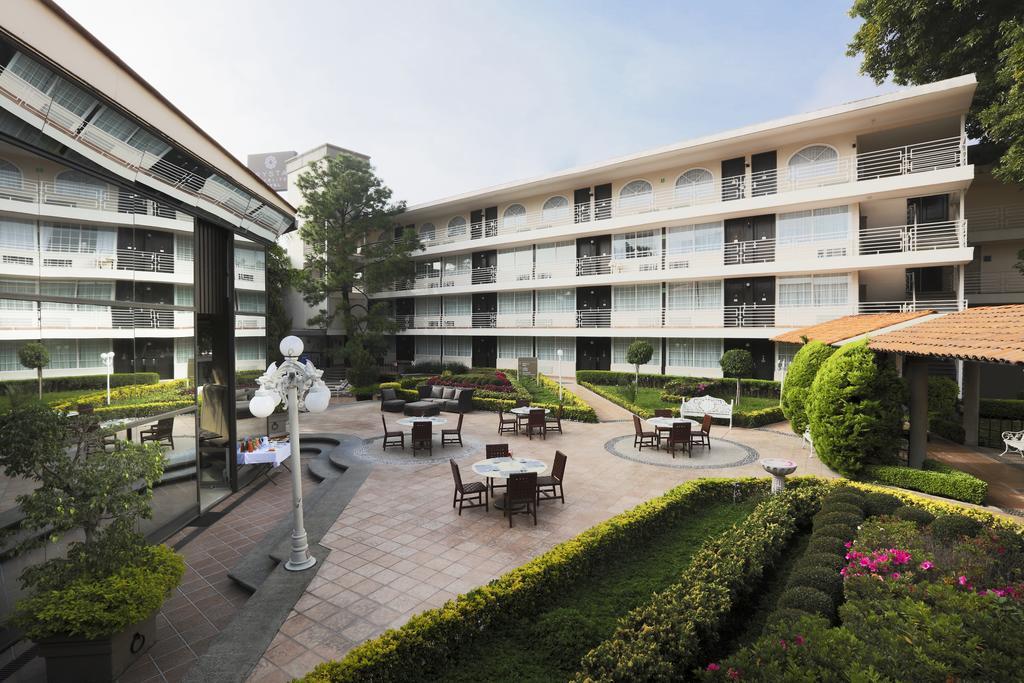 Krystal Satelite Maria Barbara Hotel 5*