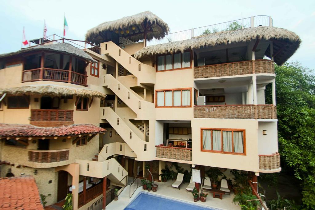 Azucenas Hotel 4*