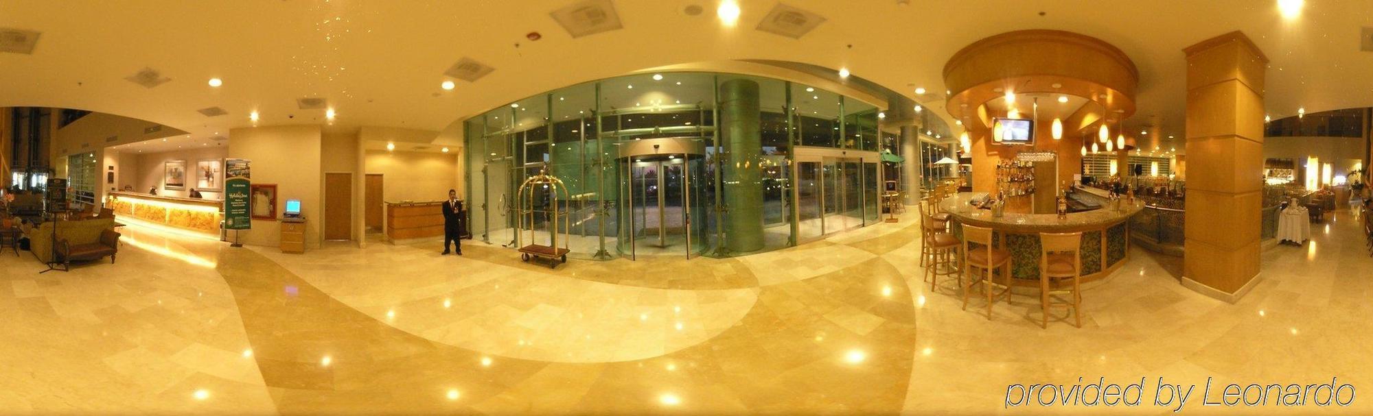 Crowne Plaza By Ihg 4*