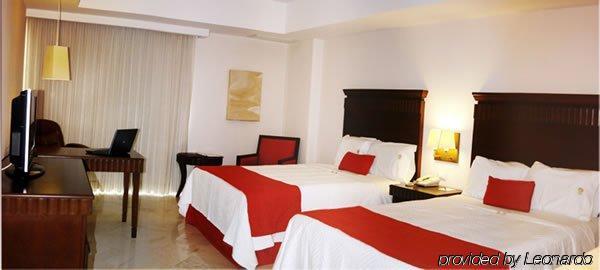 Ramada Plaza By Wyndham Veracruz Hotel 4*