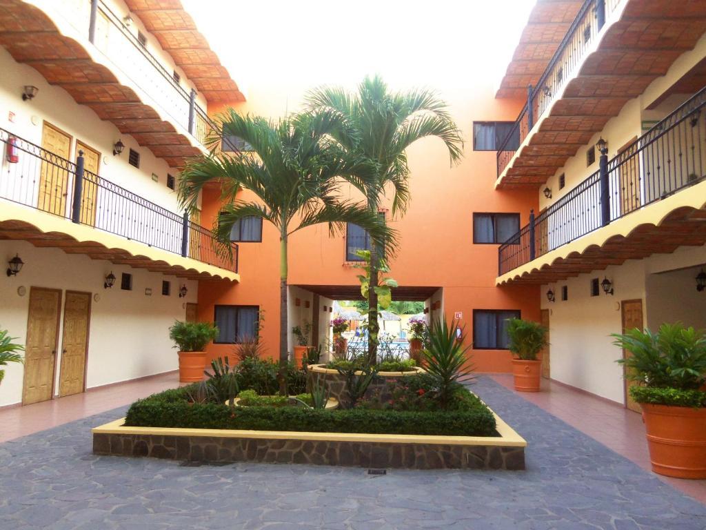 Hotel Casa Margarita 3*