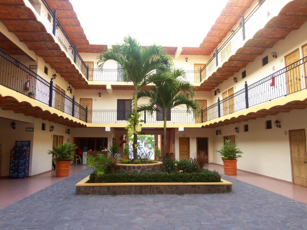 Hotel Casa Margarita 3*