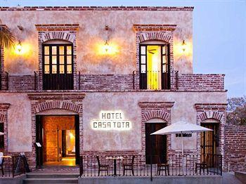 Casa Tota Hotel