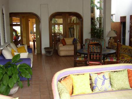 Corona Del Mar Hotel Rincon de Guayabitos