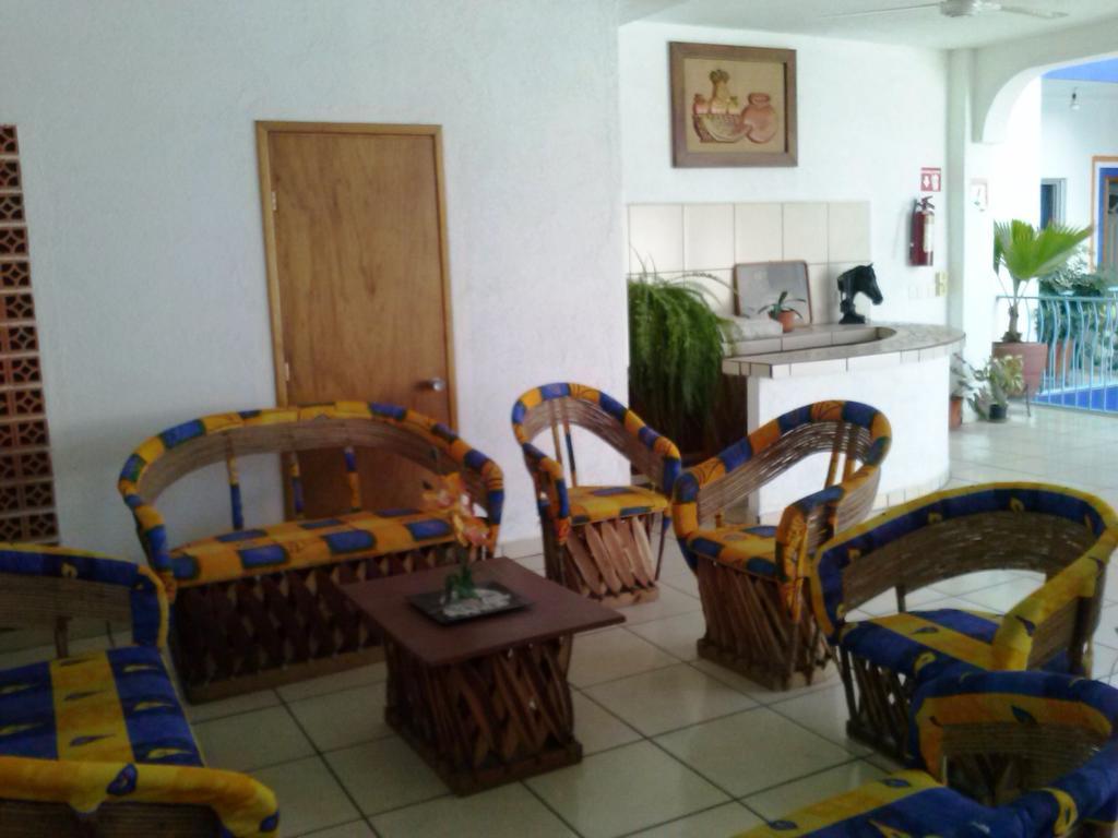 Sarabi Hotel Barra de Navidad