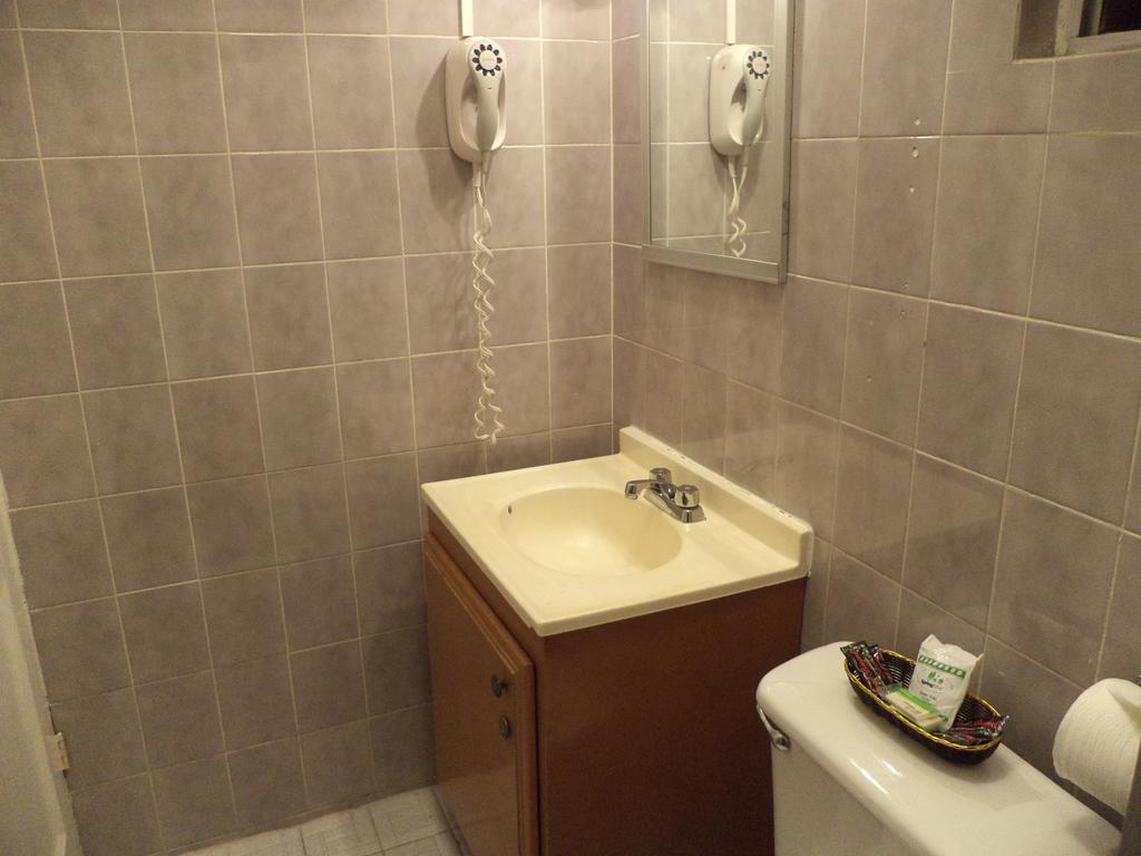 Hotel De Santiago 3*