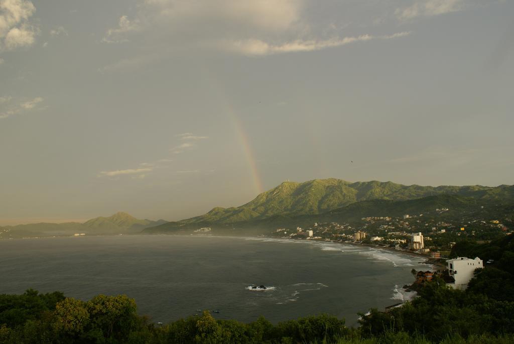 Hotel Isha Judd Mexico - Meditacion, Yoga, Mindfulness Manzanillo