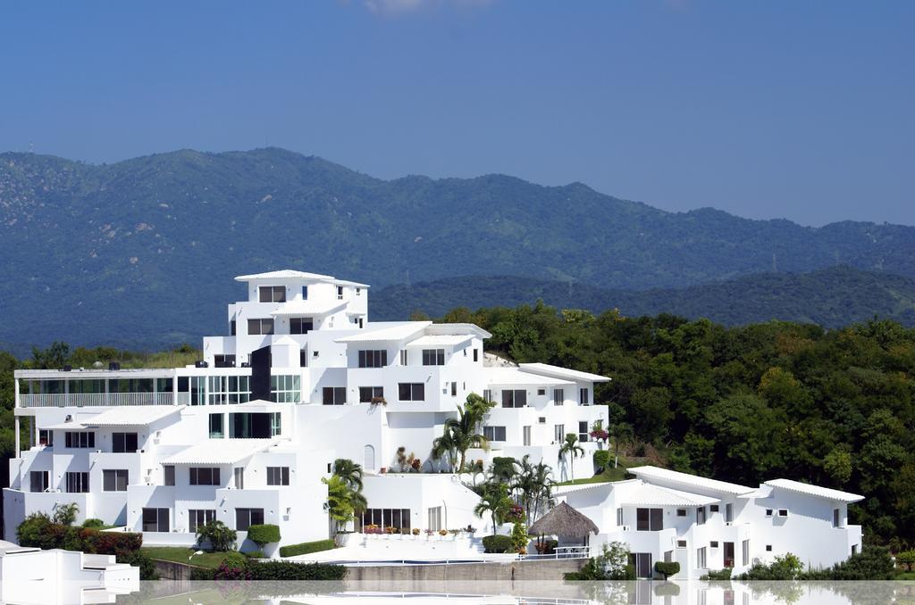 Isha Judd Mexico - Meditacion, Yoga, Mindfulness 3*