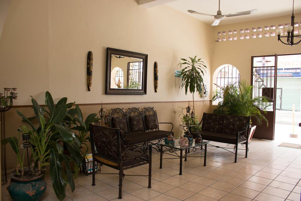 Cervantino Hotel