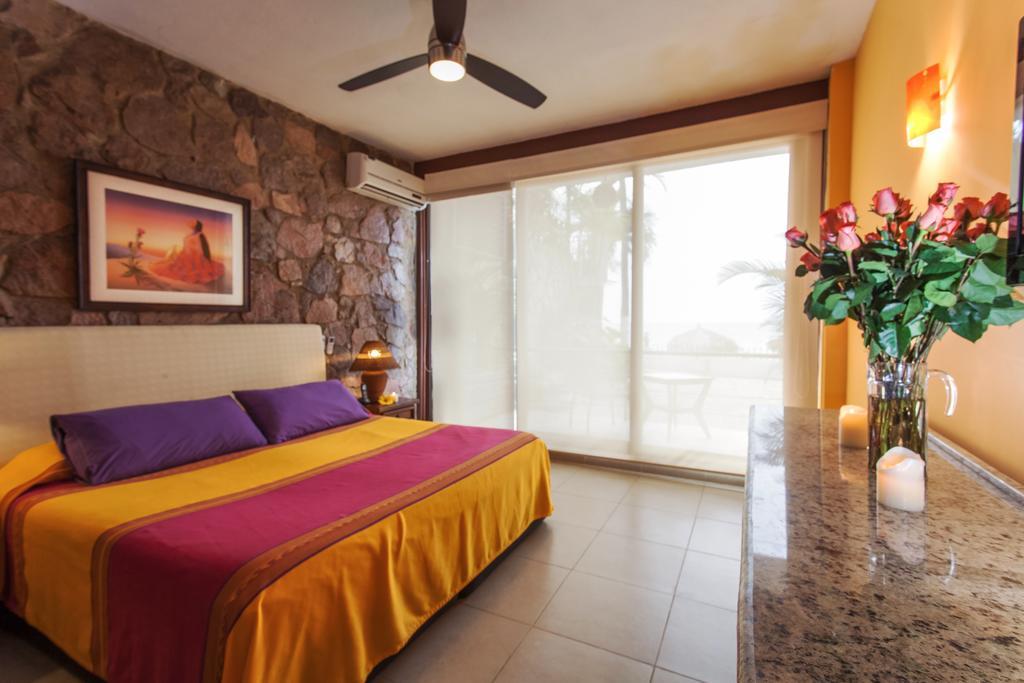 Vallarta Shores