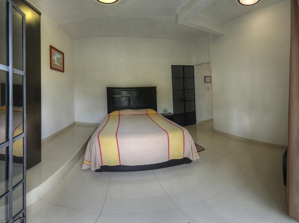 Hotel San Javier Taxco de Alarcon