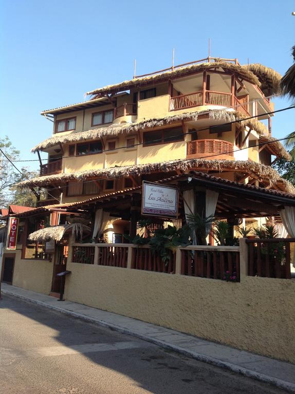 Azucenas Hotel