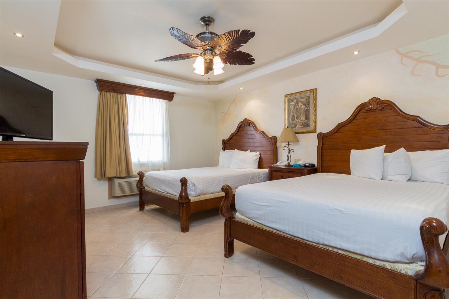 Western Laos Mar & Hotel