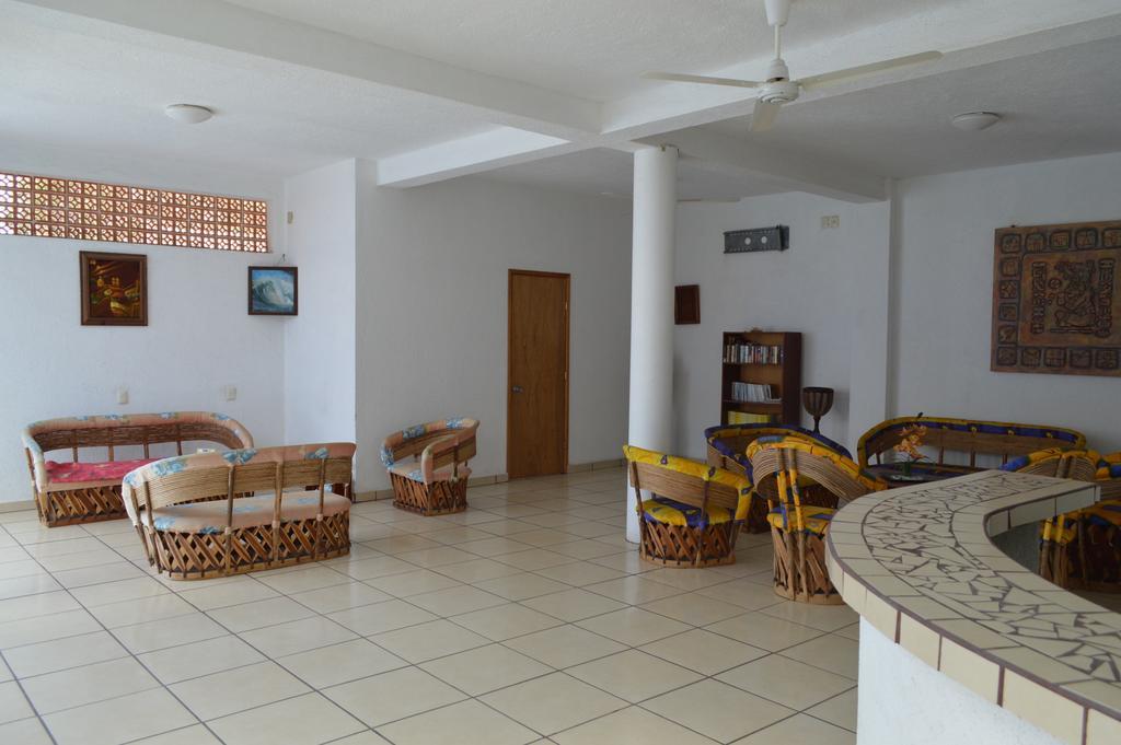 Sarabi Hotel 3*