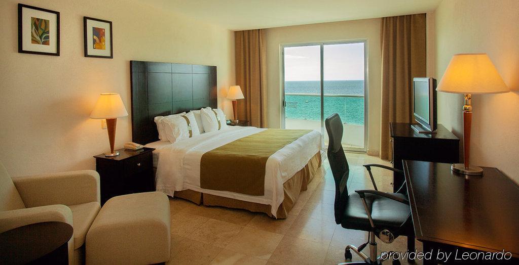 By Ihg Hotel Campeche