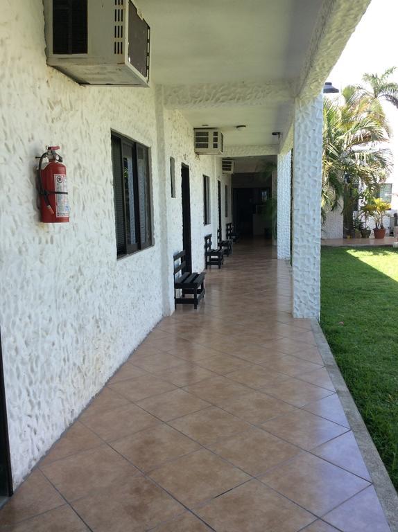 Santa Luisa Express Hotel *