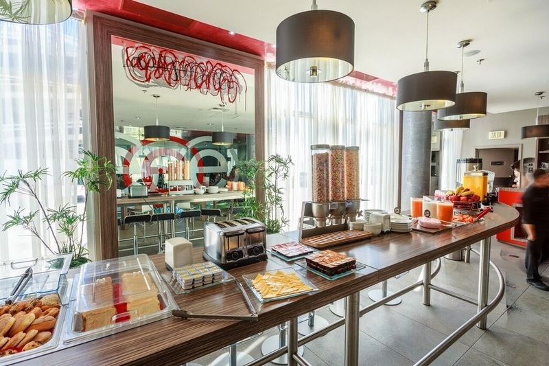 Four Points By Sheraton Uno
