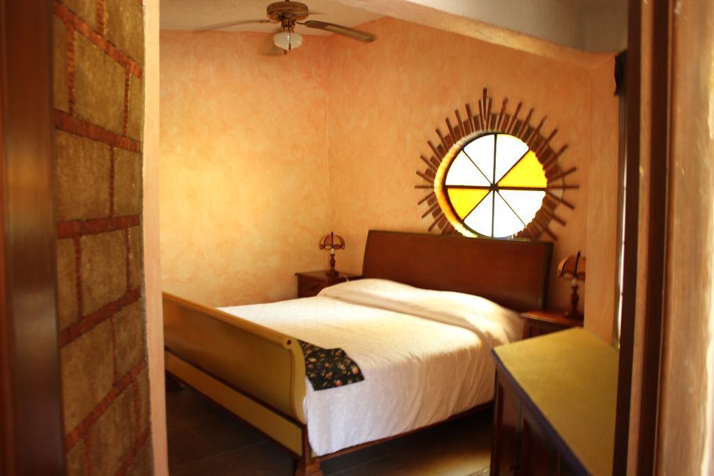 Guest house Quinta Los Pinos 3*