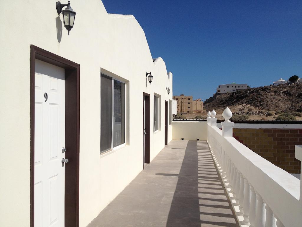 Aparthotel Whale Hill