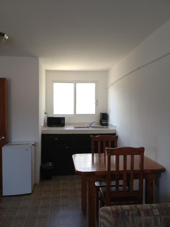 Whale Hill Aparthotel *