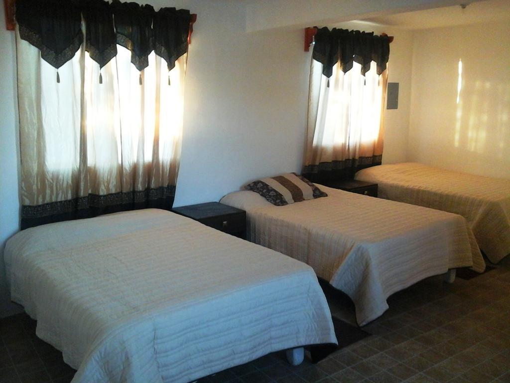 Whale Hill Aparthotel *