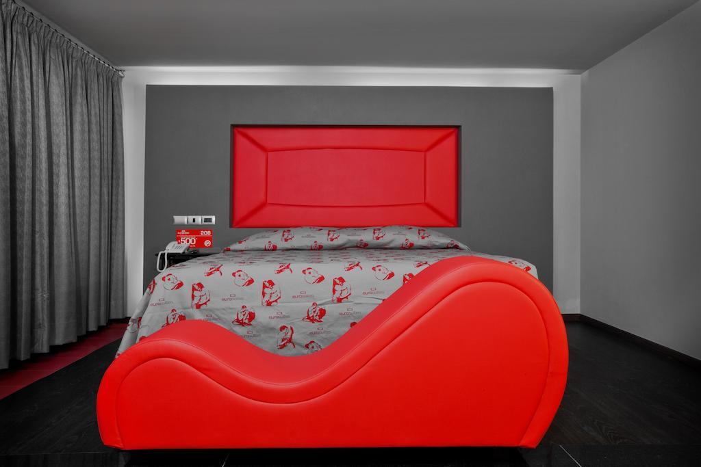 Love hotel Eurosuites Oceania - Adults Only Mexico City