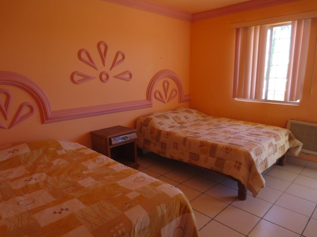 Hotel Plaza Penasco