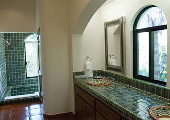 Hotel Hacienda Todos Santos 5*