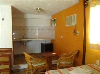 Hotel Golden Paradise Town 3*