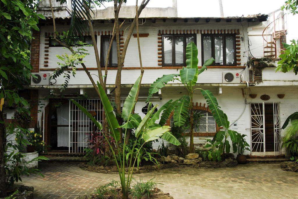 Guest house Beach House