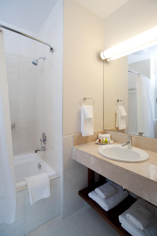 Hotel Plaza 4*