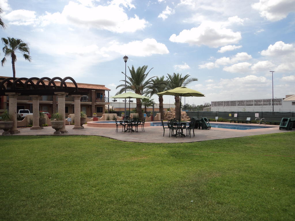 Hotel Plaza 4*