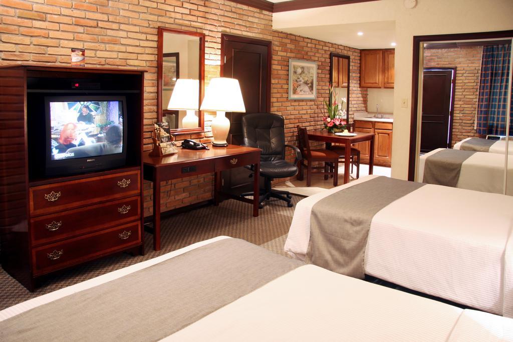 Four Points By Sheraton