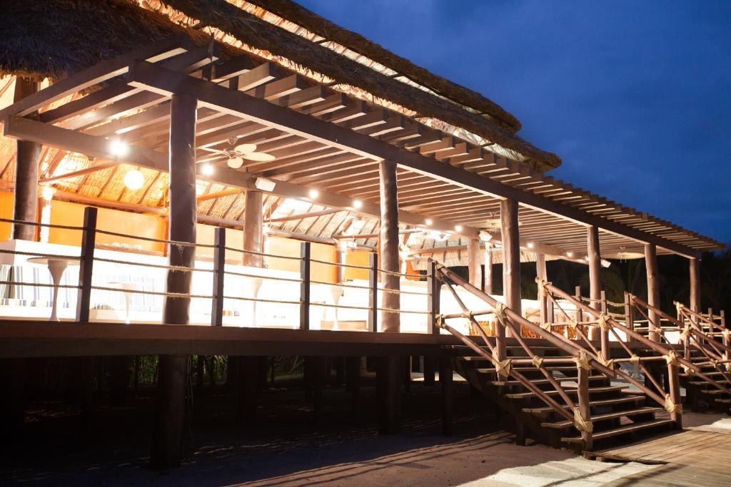 Aak Bal All Suite Resort Resort