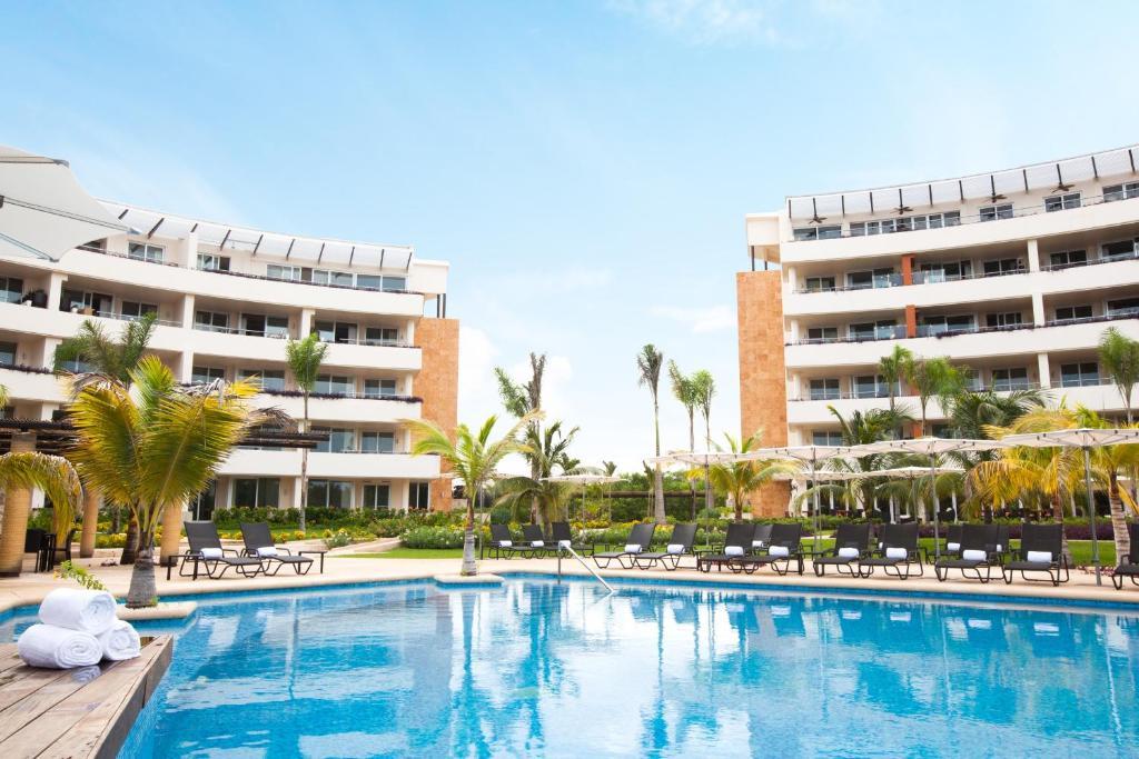 Aak Bal All Suite Resort Resort