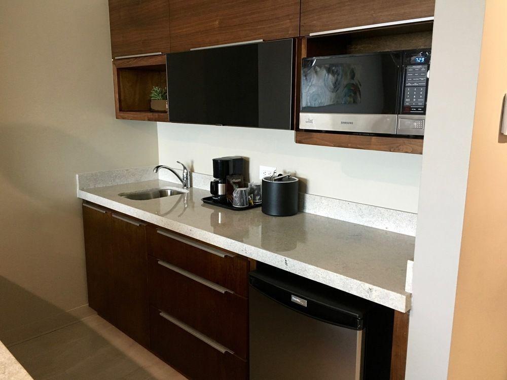 Hotel Express & By Ihg 4*