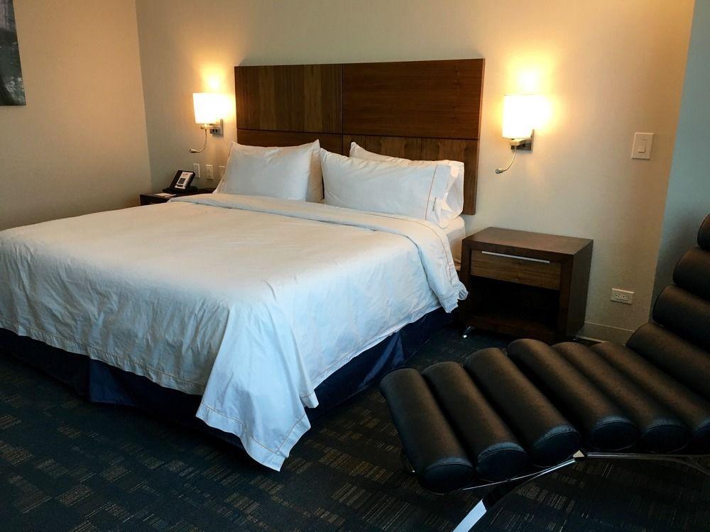Hotel Express & By Ihg